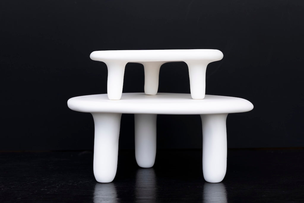 Panchetta - Modern resin cake stand