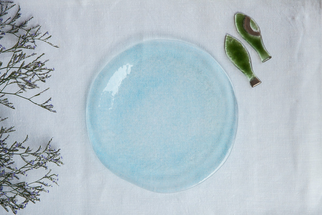 Aqua - Piatto piano in vetro pastello fatto a mano